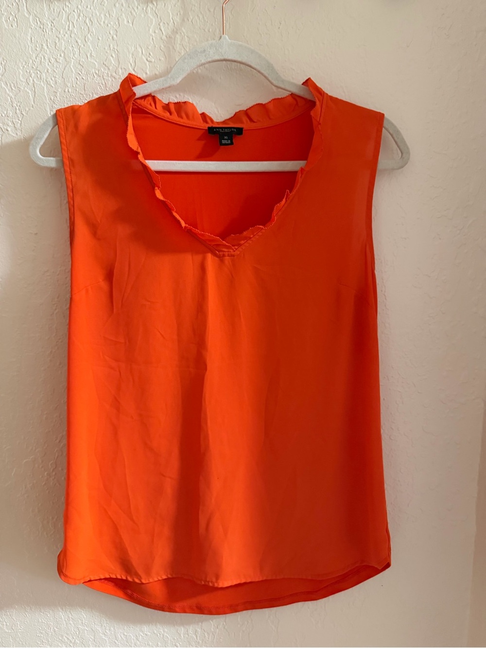 Ann Taylor Factory Orange Ruffle Neck Sleeveless Blouse – XS